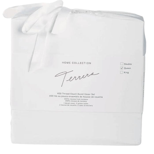 white terrera duvet cover and two pillowcases in cloth bag